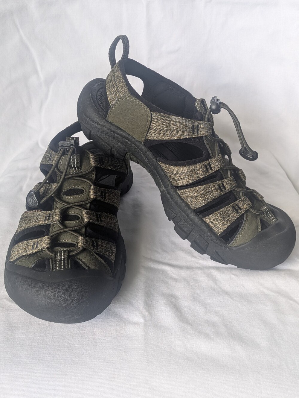 KEEN Newport H2 Men's Hiking Sandals, Forest Night Color, Size 7 - Picture 2 of 10